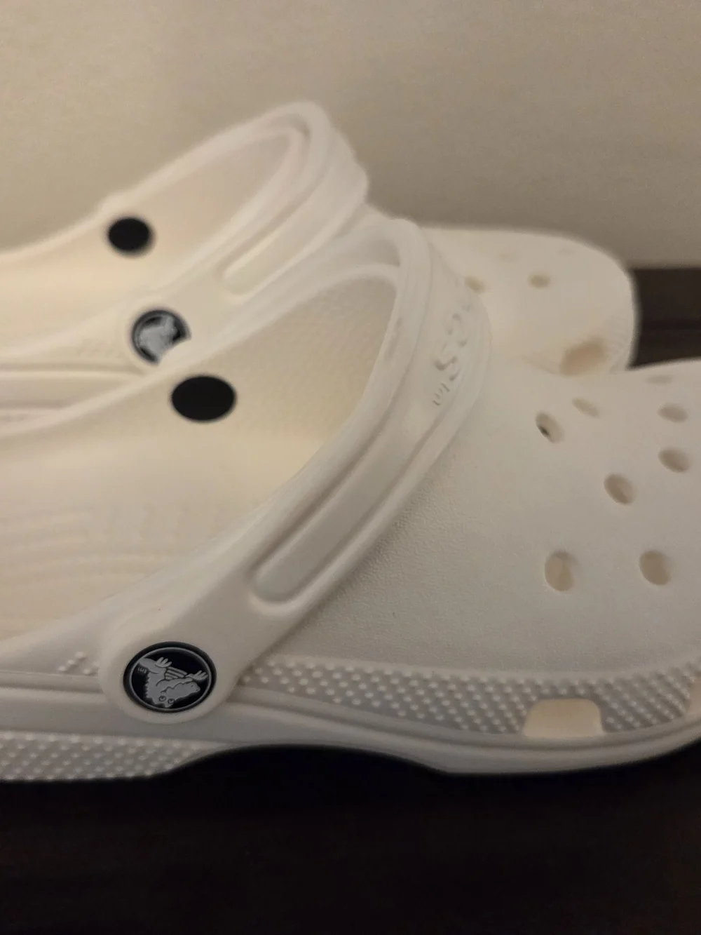 CROCS Kids Classic Clog - White, Size 4